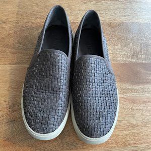 Vince Leather Slip-on Sneaker